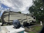 Thumbnail Photo 2 for 2018 Keystone Montana 3000RE